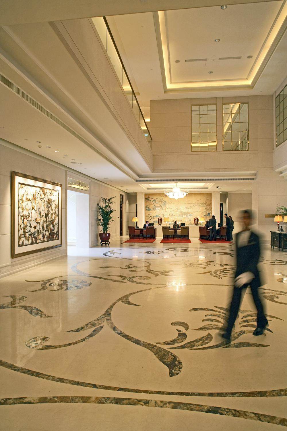 新加坡瑞吉酒店 he St. Regis Singapore_10)The St. Regis Singapore—The St. Regis Singapore Lobby 拍攝者.jpg