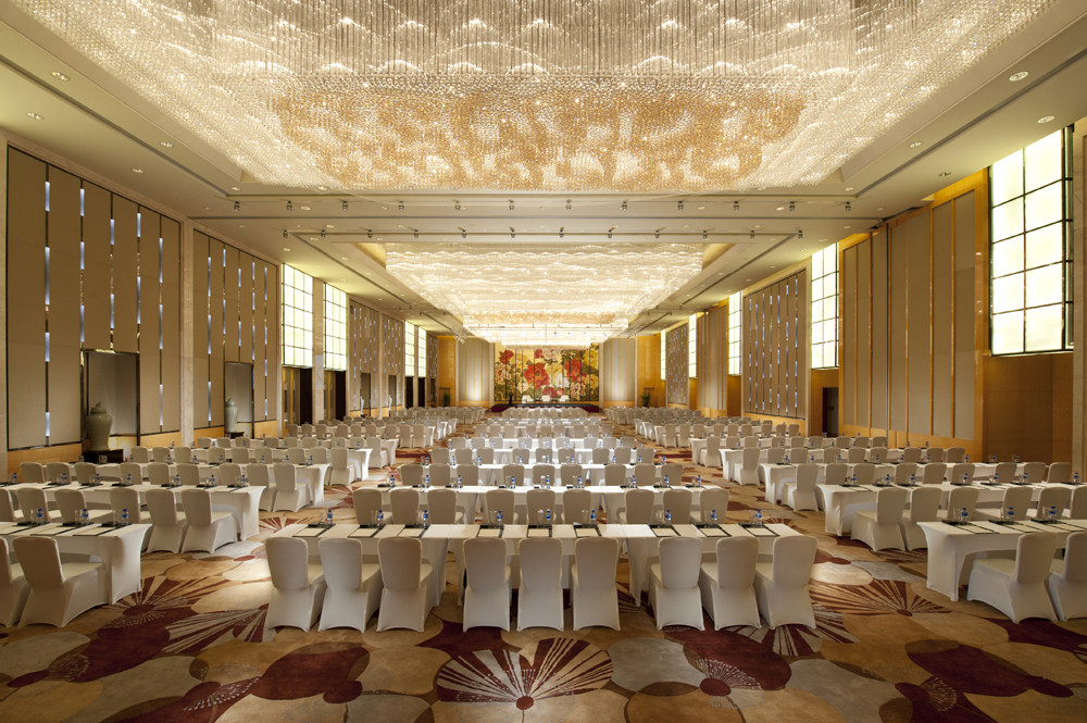 广州白云万达希尔顿酒店官摄版(Hilton Guangzhou Baiyun)(CCD)_广州白云万达希尔顿酒店BallroomClassroom_01_V2.jpg