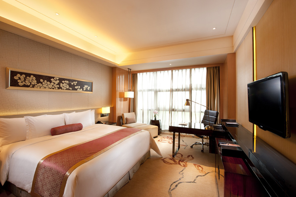 广州白云万达希尔顿酒店官摄版(Hilton Guangzhou Baiyun)(CCD)_广州白云万达希尔顿酒店StandardQueen_V2.jpg
