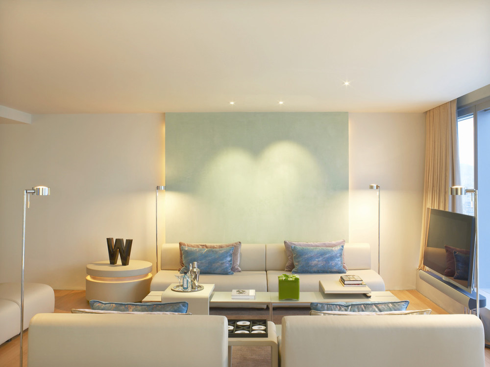 巴塞罗纳W酒店（W Barcelona, Barcelona, Spain）_3)W Barcelona—WOW Suite Living Room 拍攝者.jpg