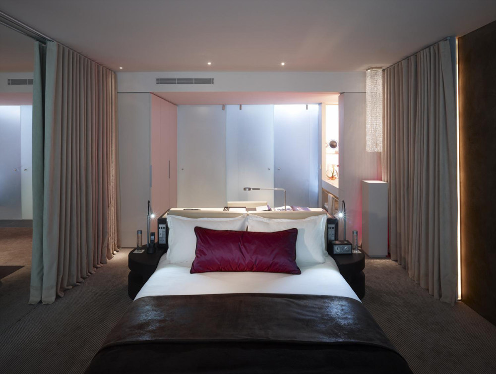 巴塞罗纳W酒店（W Barcelona, Barcelona, Spain）_17)W Barcelona—Wonderful Room with King Bed 拍攝者.jpg