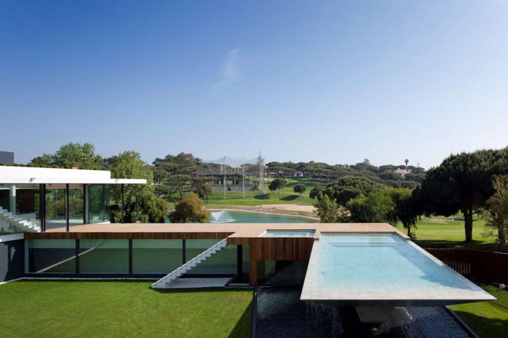 巴西淡水河谷•罗伯高尔夫度假村_Casa-Vale-do-lobo-32-1150x766.jpg