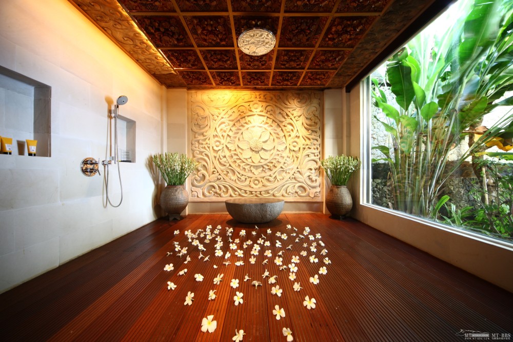 Ayana Resort & Spa,Bali 巴厘岛阿雅娜水疗度假村_AYANA Villa Shower Room.JPG