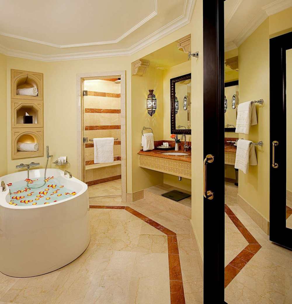 吉布提宫凯宾斯基酒店 Djibouti Palace Kempinski_SetWidth1300-JIBExecutiveSuiteBathroomLBS1.jpg