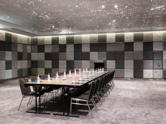 澳大利亚冲浪者天堂希尔顿酒店 Hilton Surfers Paradise_Ballroom 2 - Boardroom style.jpg