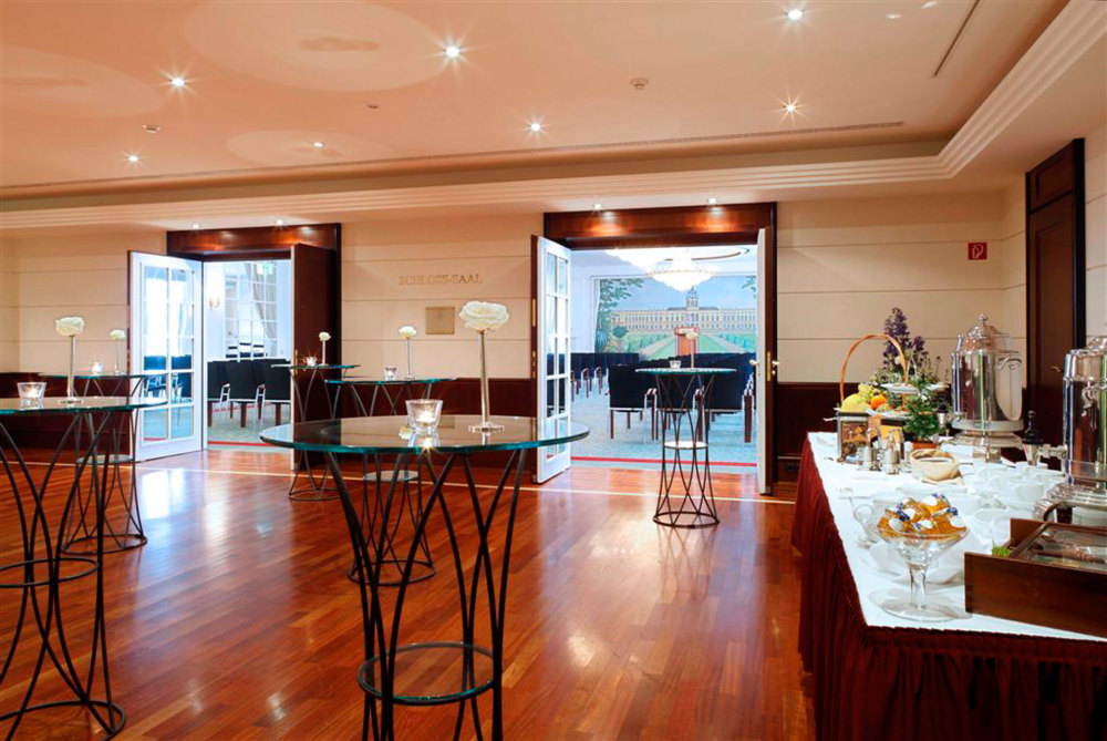 柏林布里斯托尔凯宾斯基酒店 Kempinski Hotel Bristol Berlin_Print_BER1SchlosssaalFoyerL.jpg