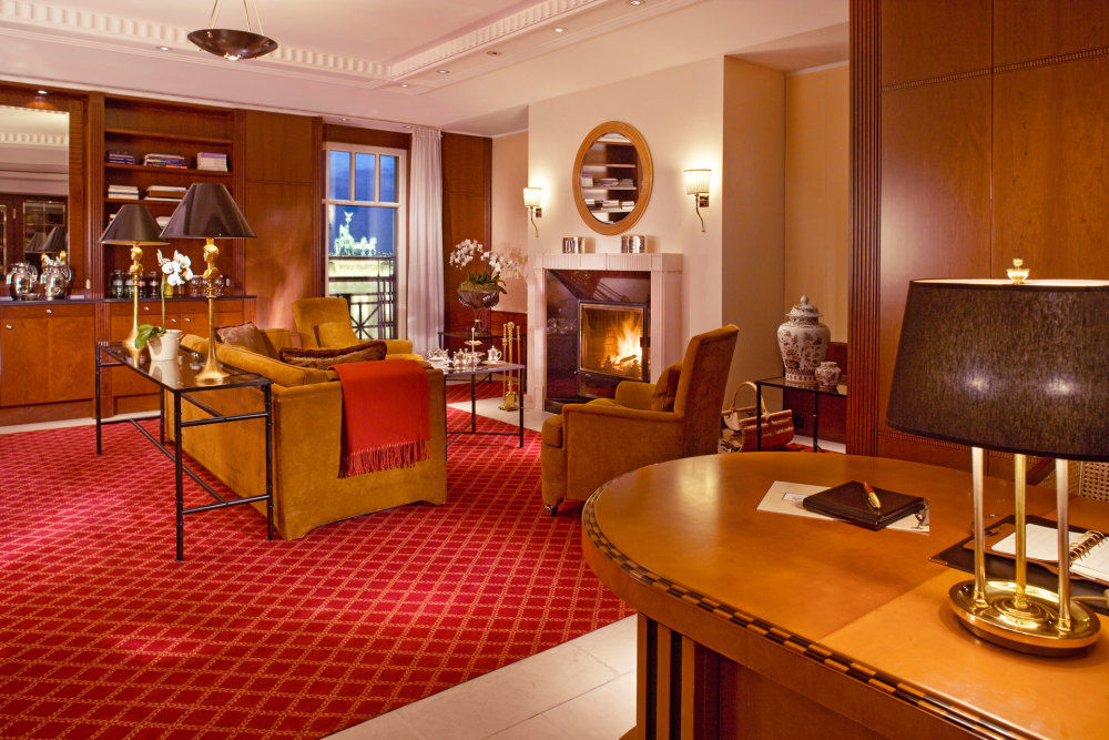 柏林阿德隆凯宾斯基酒店 Hotel Adlon Kempinski Berlin_Print_BER2ExecutiveLoungeL.jpg