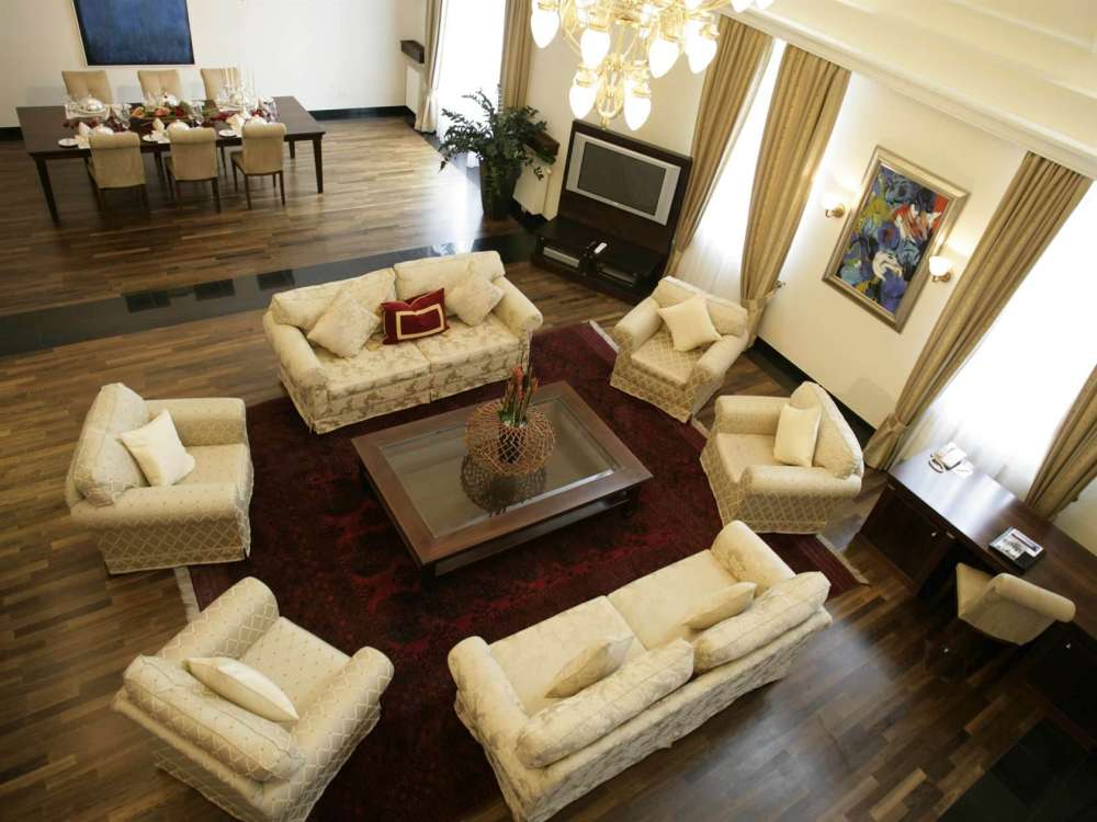 瑞士圣莫里茨凯宾斯基酒店 Kempinski Grand Hotel des Bains St. Moritz_SMV_PresidentialSuite_L_PRE.jpg