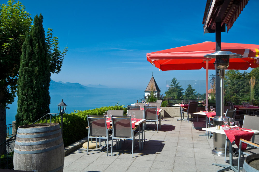 瑞士日内瓦湖Le Mirador凯宾斯基官方高清（风景最美的酒店）_Print_KIZJPAuChaletTerrace2L.jpg