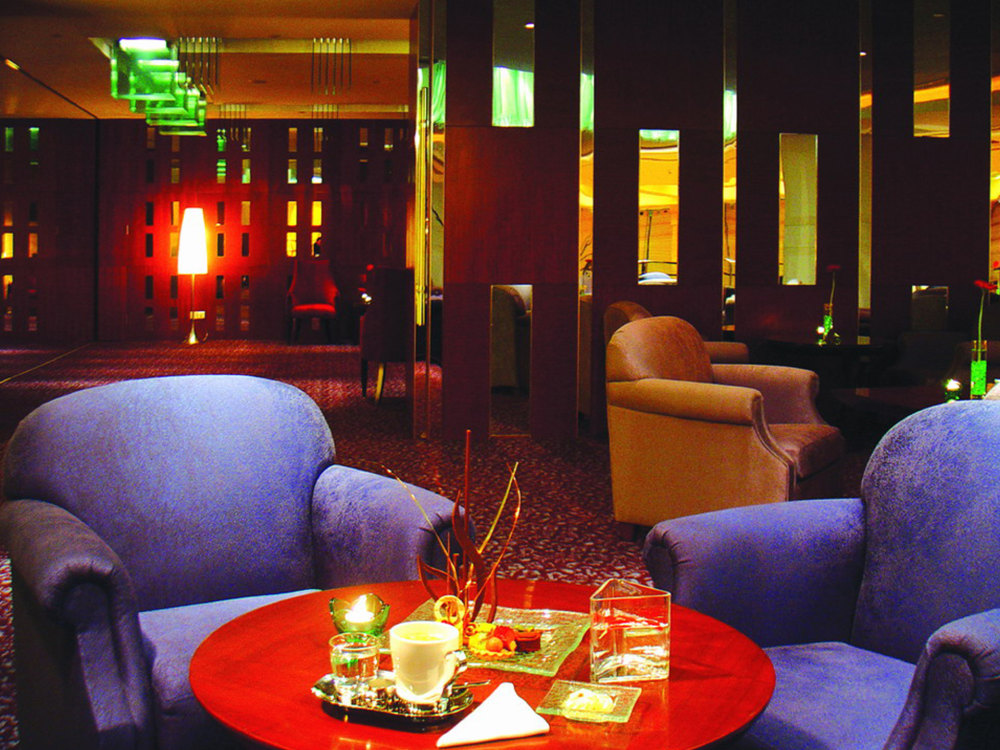 沉阳凯宾斯基饭店 Kempinski Hotel Shenyang_Print_SHEtiffin-loungeL.jpg
