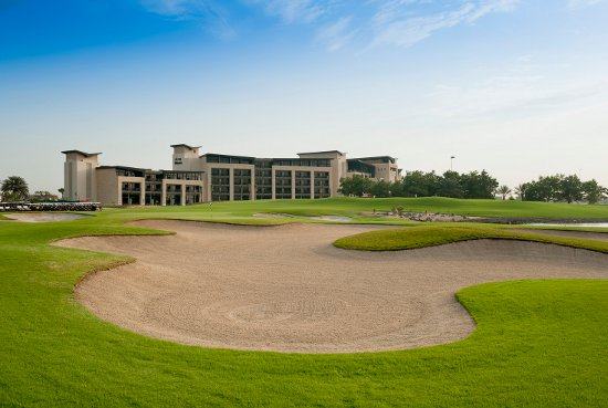 阿布扎比威斯汀酒店 Westin Abu Dhabi_golf-course_lg.jpg