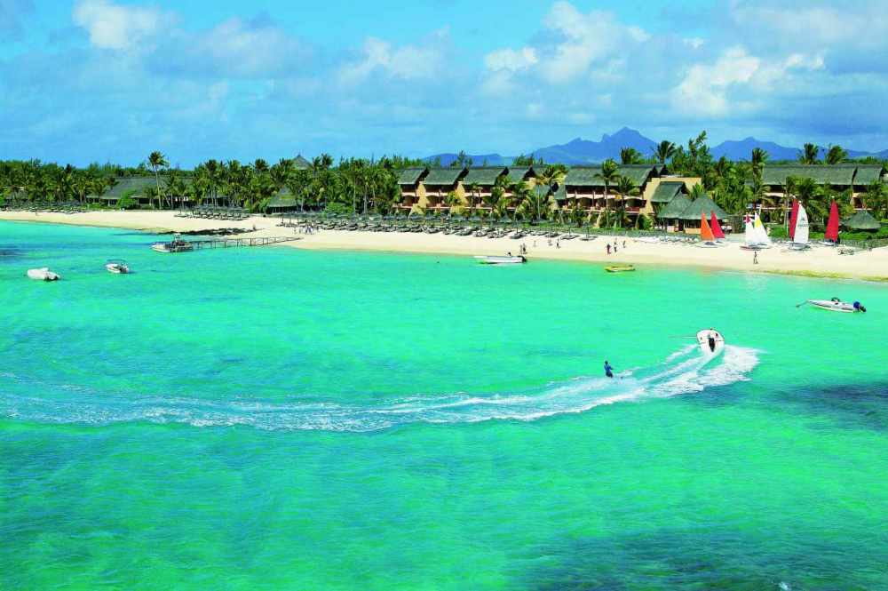 毛里求斯Constance Belle Mare Plage度假酒店_phoca_thumb_l_BMPGeneralView.jpg