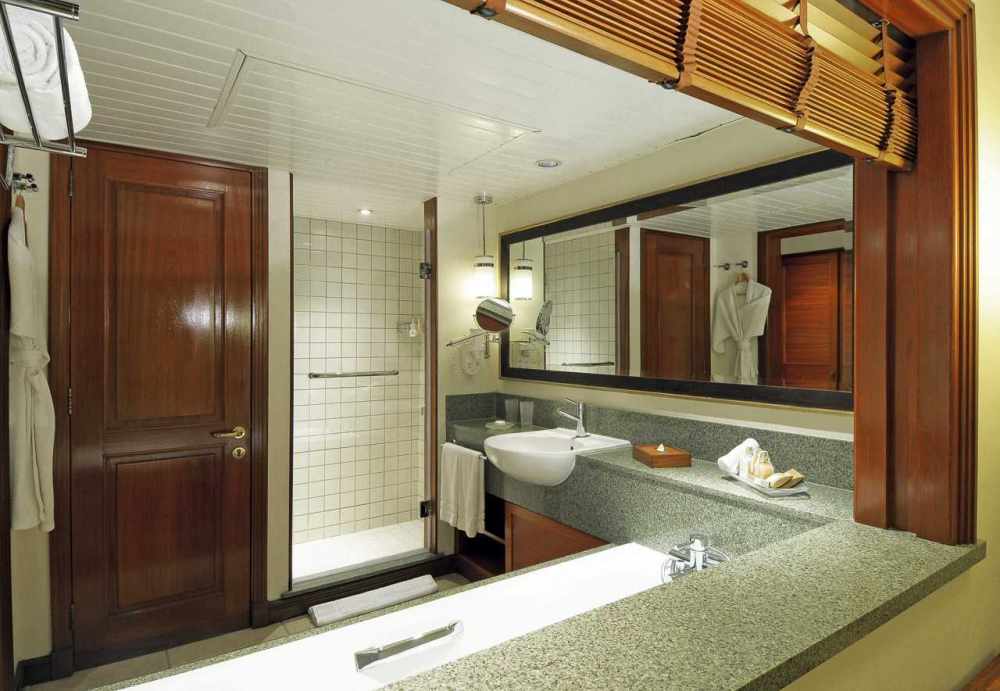 毛里求斯Constance Belle Mare Plage度假酒店_phoca_thumb_l_CBMPBP10_Prestige06.jpg