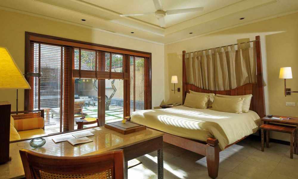 毛里求斯Constance Belle Mare Plage度假酒店_phoca_thumb_l_CBMPBP11_Villa06.jpg