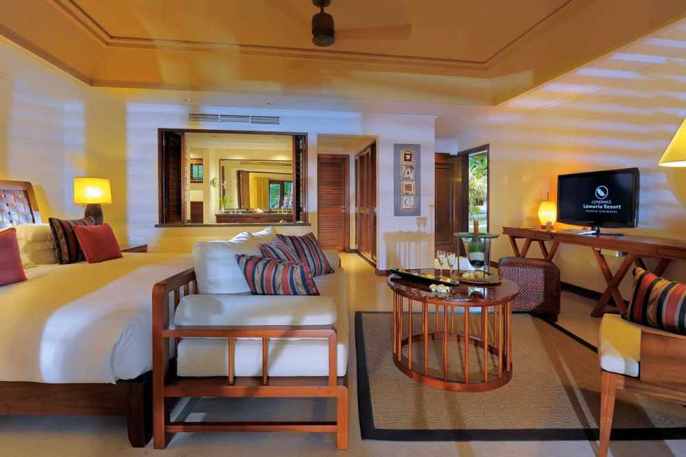 塞舌尔康斯坦茨利莫里亚度假村 Constance Lémuria Resort_phoca_thumb_l_CLRPBP11_JuniorSuite01.jpg
