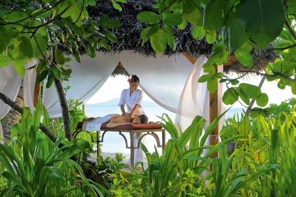 塞舌尔康斯坦茨利莫里亚度假村 Constance Lémuria Resort_phoca_thumb_l_CLRPBP11_SpaConstance01.jpg