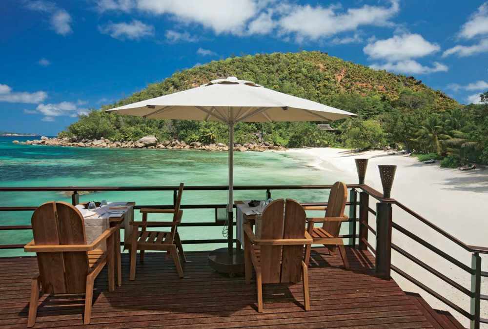 塞舌尔康斯坦茨利莫里亚度假村 Constance Lémuria Resort_phoca_thumb_l_CLRPBS09_BBGResto1.jpg
