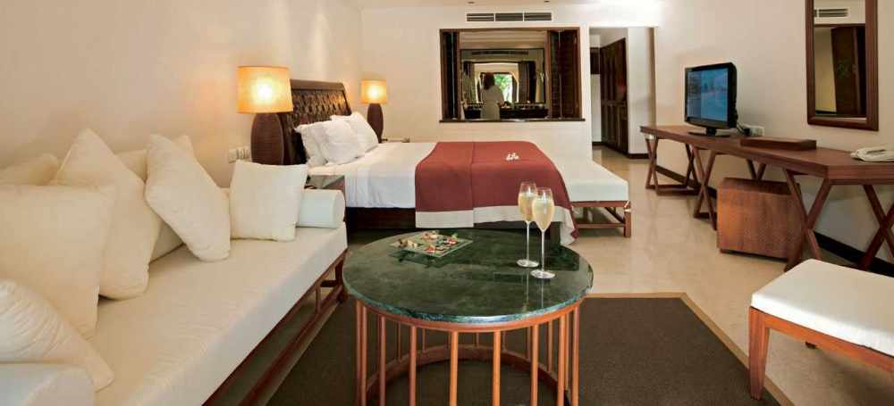 塞舌尔康斯坦茨利莫里亚度假村 Constance Lémuria Resort_phoca_thumb_l_CLRPBS09_JuniorSuite2.jpg
