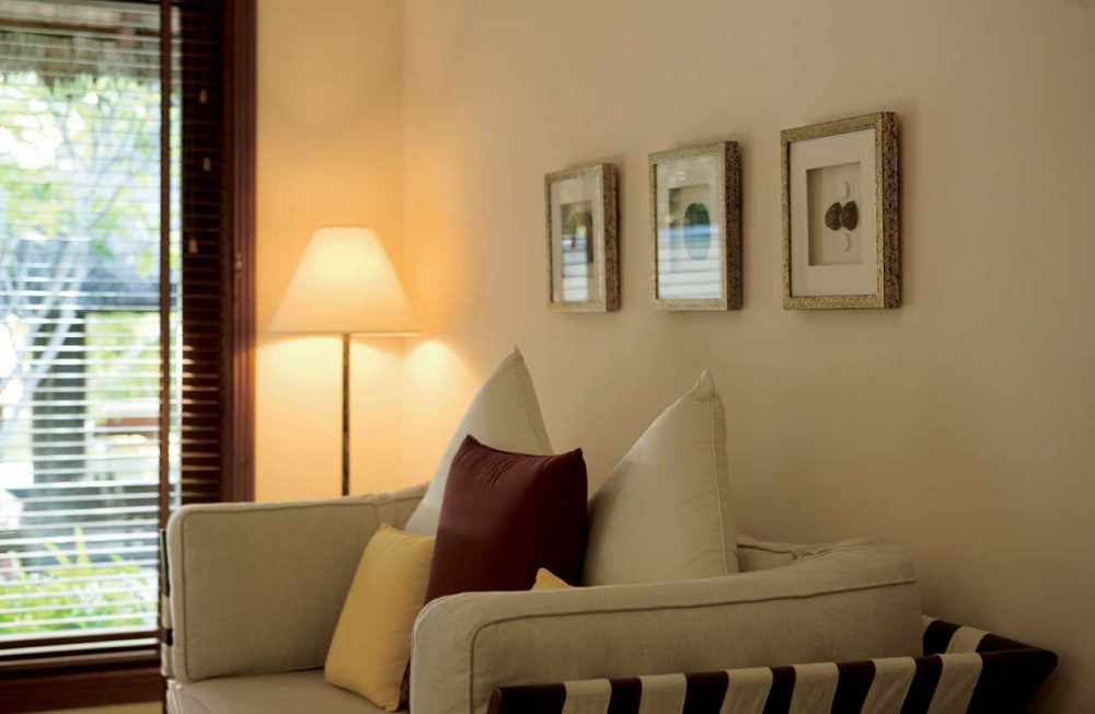 塞舌尔康斯坦茨利莫里亚度假村 Constance Lémuria Resort_phoca_thumb_l_CLRPBS09_JuniorSuite6.jpg