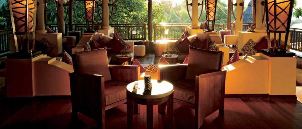 塞舌尔康斯坦茨利莫里亚度假村 Constance Lémuria Resort_phoca_thumb_l_CLRPBS09_MainBar4.jpg