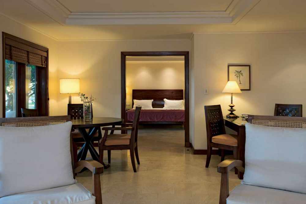 塞舌尔康斯坦茨利莫里亚度假村 Constance Lémuria Resort_phoca_thumb_l_CLRPBS09_SeniorSuite.jpg