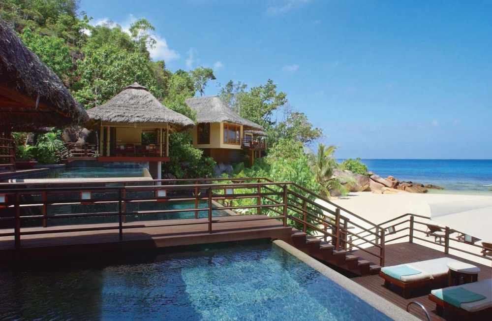塞舌尔康斯坦茨利莫里亚度假村 Constance Lémuria Resort_phoca_thumb_l_LRPPrVPiscine1.jpg