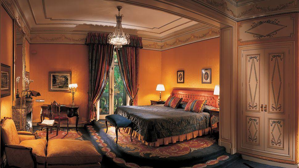 马德里丽思酒店 Hotel Ritz Madrid_002640-01-bedroom.jpg