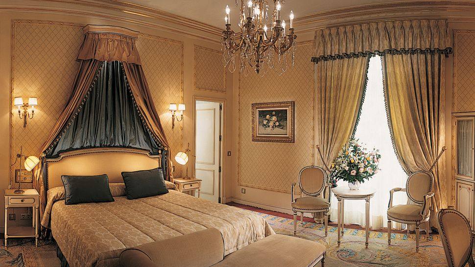 马德里丽思酒店 Hotel Ritz Madrid_002640-07-bedroom.jpg