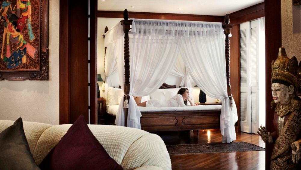 巴厘岛洲际度假酒店（InterContinental Bali Resort）_Balinese-Suite-Livingroom.jpg