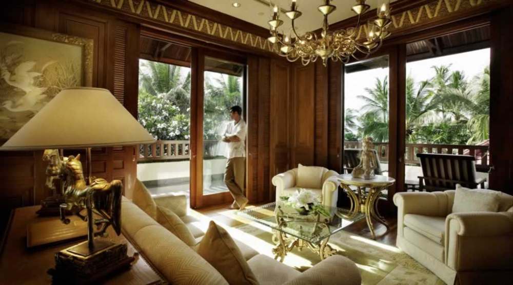巴厘岛洲际度假酒店（InterContinental Bali Resort）_Imperial-Villa-Upstair-Main-Bedroom.jpg