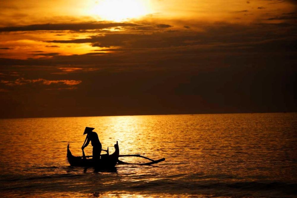 巴厘岛洲际度假酒店（InterContinental Bali Resort）_Jimbaran-Beach-Sunset-2.jpg