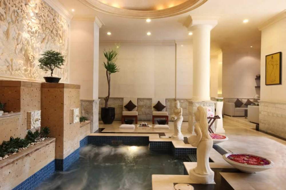 巴厘岛洲际度假酒店（InterContinental Bali Resort）_Spa-Uluwatu-Mixed-Jacuzzi.jpg