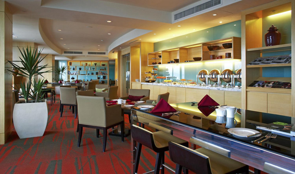 吉隆坡威斯汀酒店_72)The Westin Kuala Lumpur—Executive Club Lounge 拍攝者.jpg