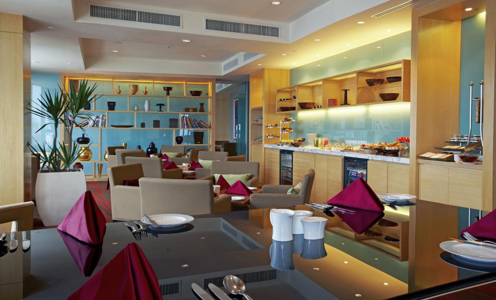 吉隆坡威斯汀酒店_73)The Westin Kuala Lumpur—The Westin Executive Club Lounge 拍攝者.jpg