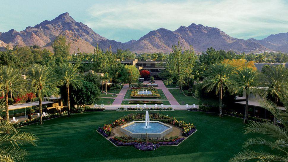 亚利桑那巴尔的摩华尔道夫酒店 Waldorf Astoria Hotel_005137-04-exterior-gardens-boulders-daytime.jpg