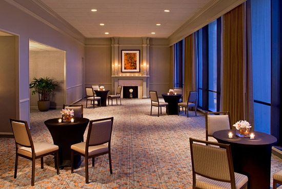 休斯顿威斯汀酒店 Westin Galleria Houston Hotel_wes1053br_869701_lg.jpg