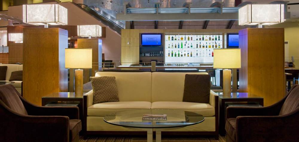 休斯敦凯悦酒店 Hyatt Regency Houston_lobby seating.jpg