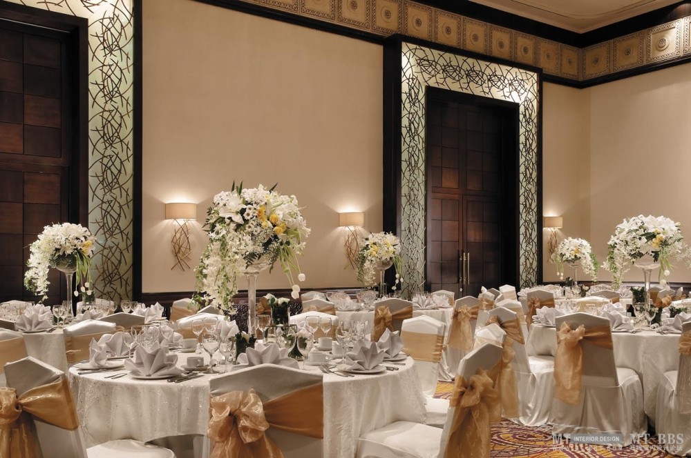 印尼泗水香格里拉大酒店(官方高清摄影) Shangri-La Hotel,Surabaya_(N)17m024h - Grand Ballroom - Western set up.jpg