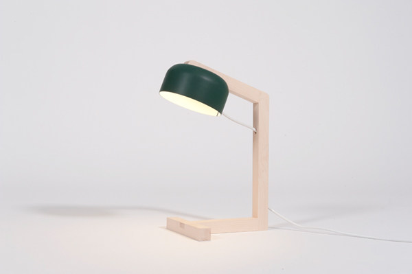 Snövsen设计的台灯_simple-table-lamp1.jpg