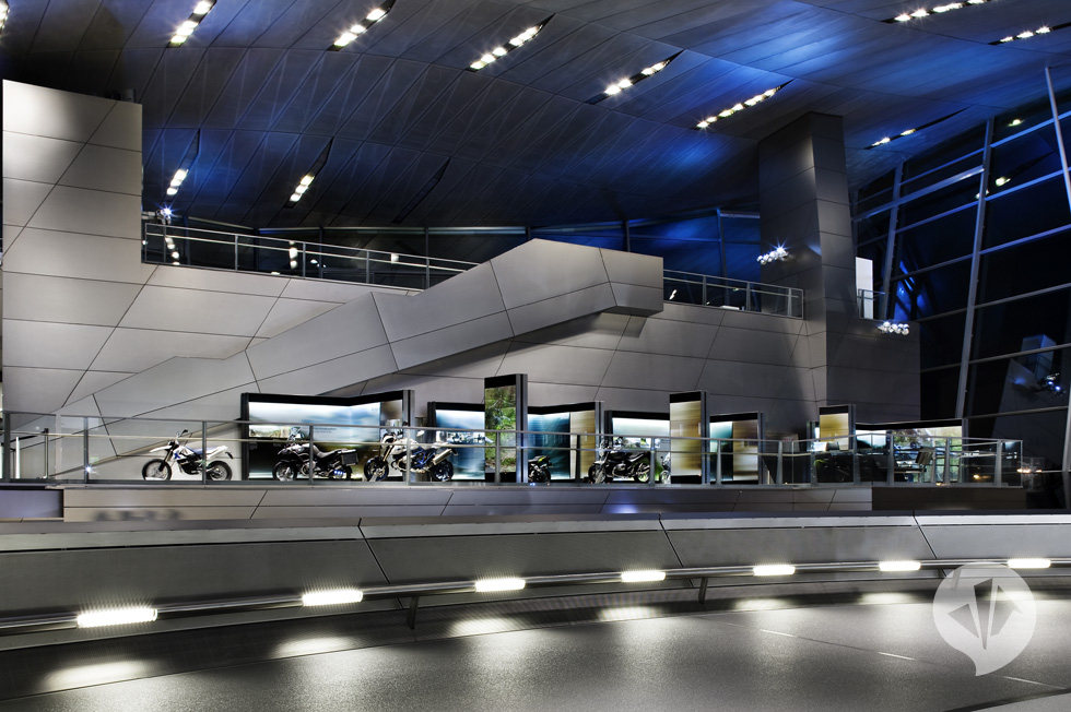 BMW "The car is the star"-宝马展示设计_DP_IMG_BMW-Welt_Motorradausstellung_04.jpg