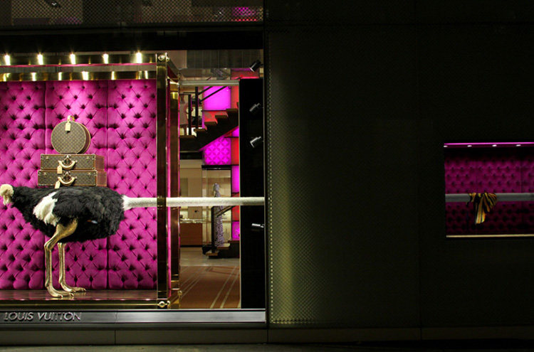 Louis-Vuitton-Window-Display-5.jpg