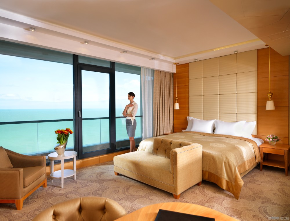 巴库卓美亚Bilgah海滩酒店 Jumeirah Bilgah Beach Hotel_Jumeirah_Bilgah_Beach_Hotel_-_Suite_Balcony.jpg