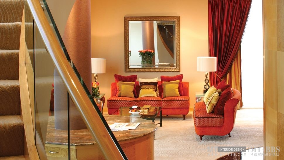 迪拜卓美亚海滩酒店 Jumeirah Beach Hotel_002829-10-suite-two-floors.jpg
