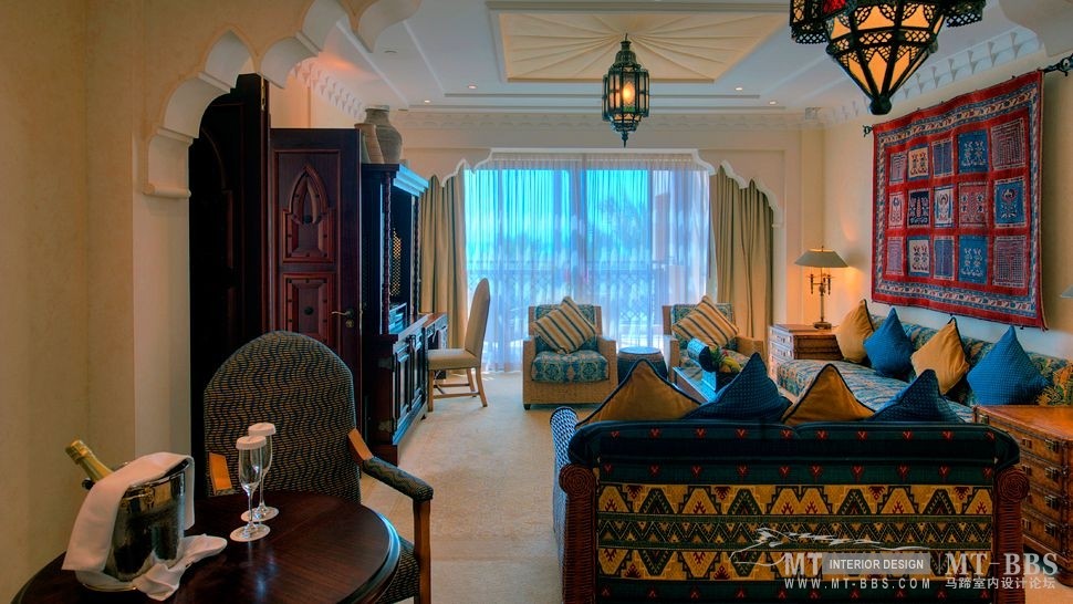 迪拜米娜A'Salam酒店 Mina A'Salam Hotel_003378-07-Suite-1bedroom-Ocean-view-Living.jpg