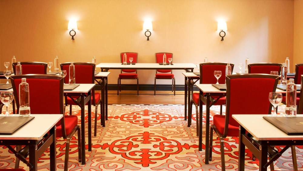 西班牙塞维利亚阿方索十三世酒店 Hotel Alfonso XIII, Seville_HDHotelAlfonsoXIIISevilleMeetingroom.jpg