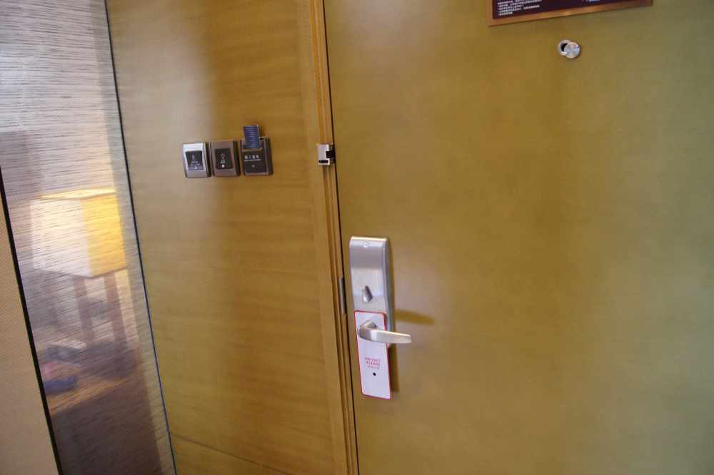 惠州皇冠假日酒店(Crowne Plaza HuiZhou Hotel )高清客房细部拍摄_DSC06023.JPG