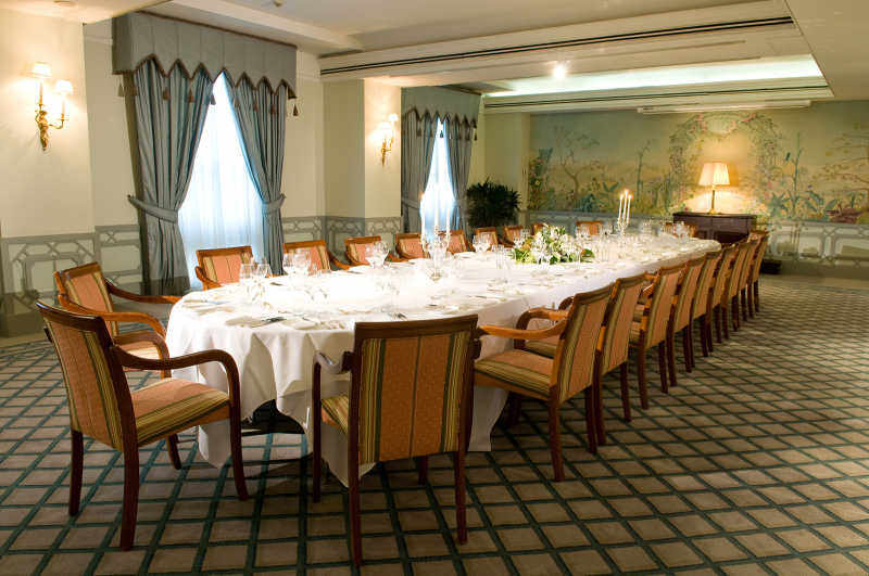 悉尼朗廷酒店 The Langham, Sydney_Parlour Room - Boadroom Dinner.jpg