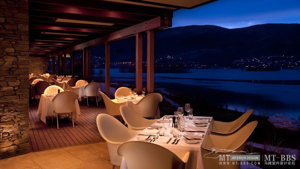 新西兰皇后镇希尔顿酒店 Hilton Queenstown_009592-03-WakatipuGrill-dining.jpg