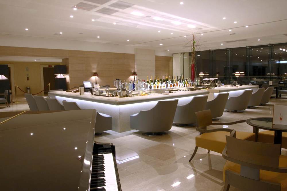 克罗地亚 斯普利特 艾美酒店(官方摄影)_24)Le Meridien Lav, Split—Champagne Bar 拍攝者.jpg