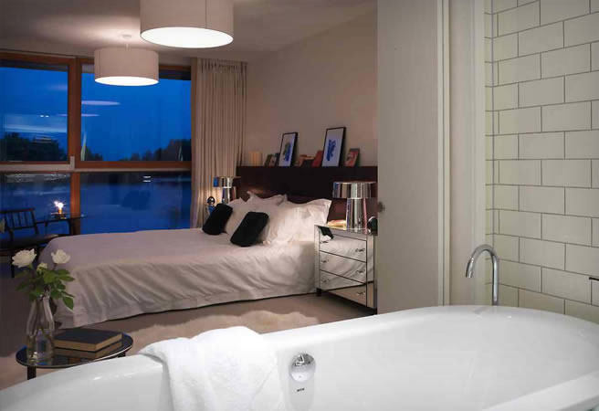 英国伦敦科茨沃尔德The Lakes 私人庄园--Kelly Hoppen_gallery_tl_bed_bathroom_05.jpg